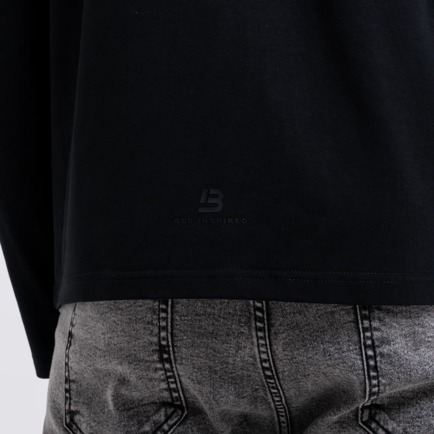 Barella Long Sleeve T-Shirt - Black - Image 5