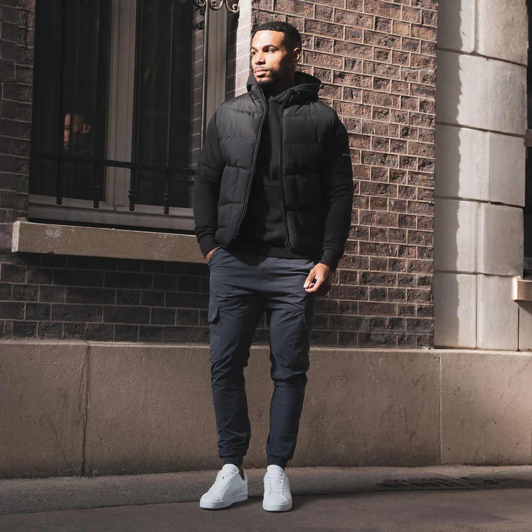Castillo Gilet - Black - Image 9