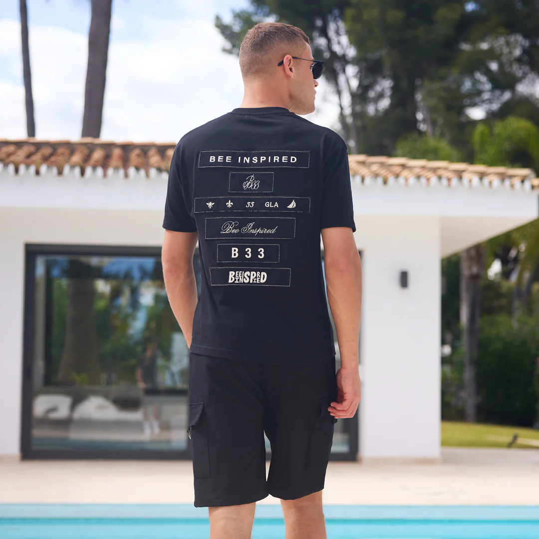Legacy Logo T-Shirt - Black - Image 8