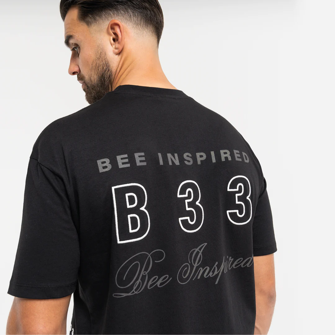 Millar T-Shirt - Black - Image 5