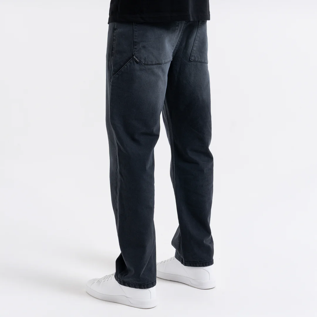 Parkes Relaxed Jean - Washed Black - Image 3