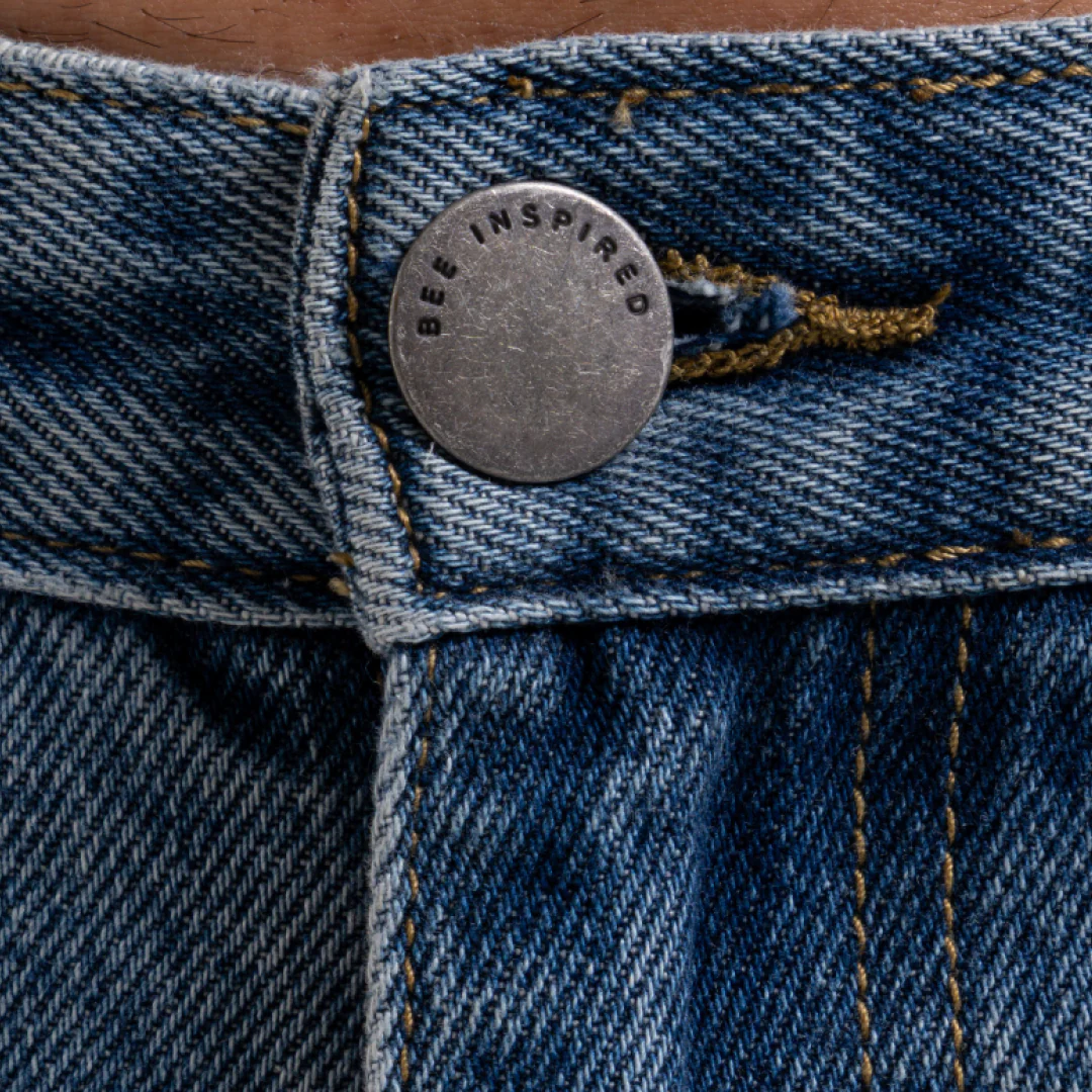 Garnacho Relaxed Jeans - Mid Blue - Image 6
