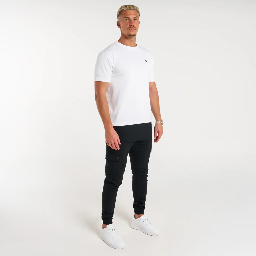 Rivero Tech Cargo Pants - Black - Image 4
