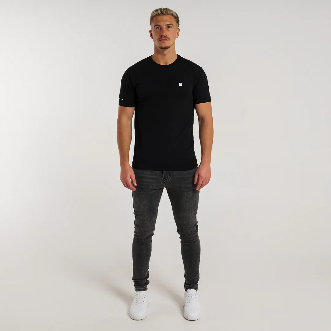 Signature T-Shirt - Black - Image 2