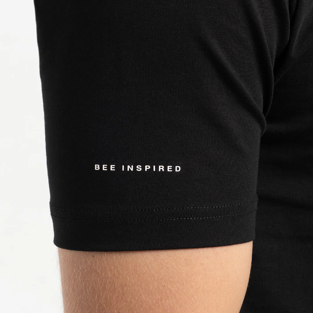 Signature T-Shirt - Black - Image 5