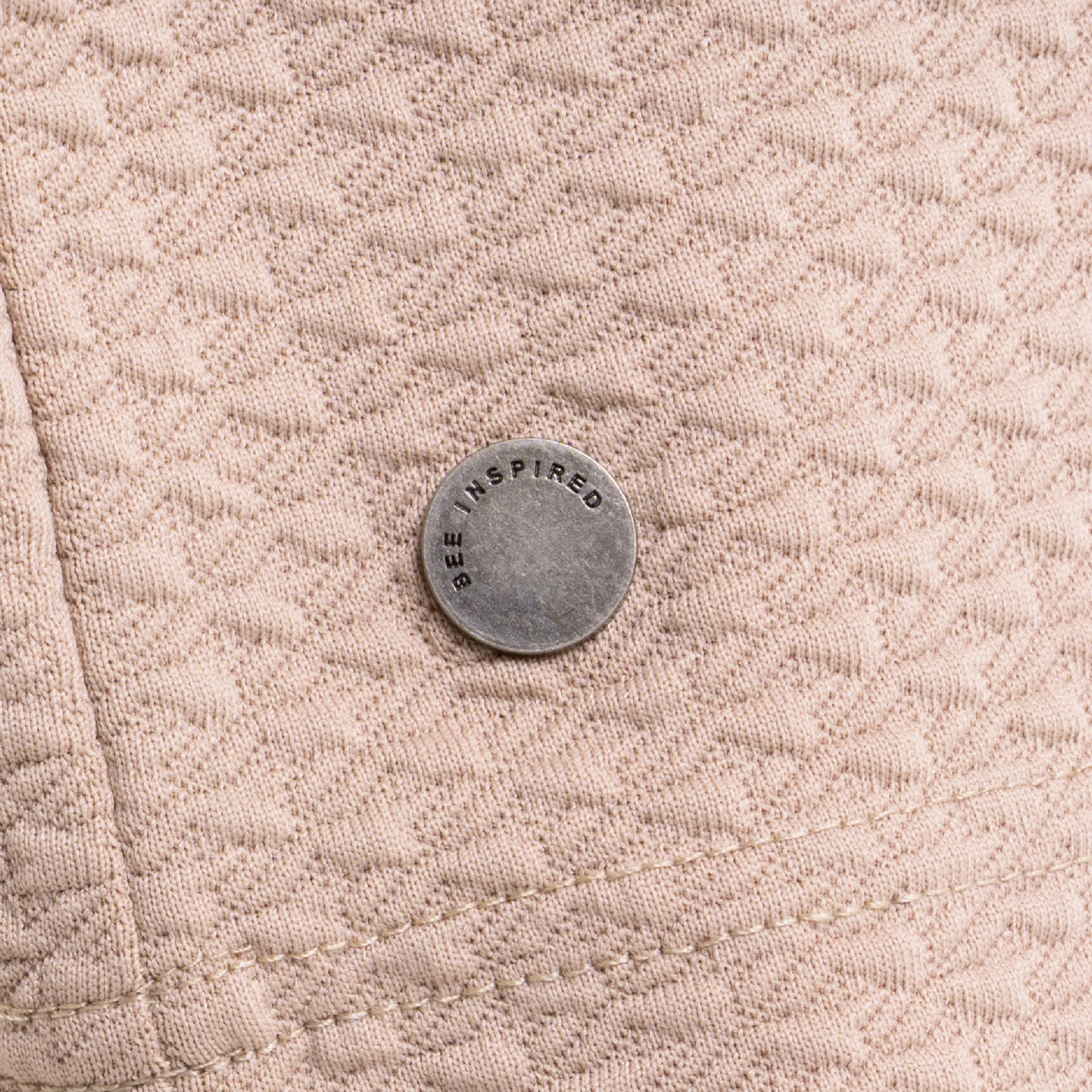 Vaerla T-Shirt - Pebble - Image 6
